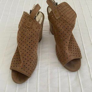 Suede Block Heel Peep Toe Shoeties - Tan. Size 8.